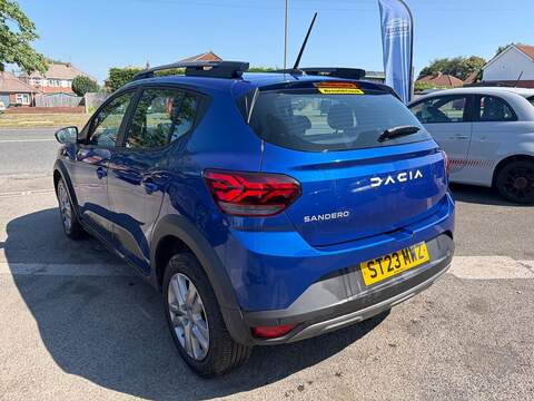 Dacia Sandero Stepway 1.0 TCe Expression Euro 6 (s/s) 5dr - U80610