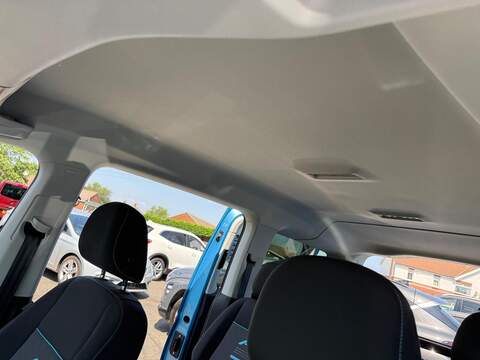 Ford Grand Tourneo Connect 2.0 EcoBlue Active DCT Euro 6 (s/s) 5dr - U80611