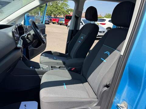 Ford Grand Tourneo Connect 2.0 EcoBlue Active DCT Euro 6 (s/s) 5dr - U80611