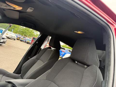 Toyota C-HR 1.8 VVT-h Icon SUV 5dr Petrol Hybrid CVT Euro 6 (s/s) (122 ps) - U80612