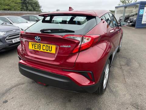 Toyota C-HR 1.8 VVT-h Icon SUV 5dr Petrol Hybrid CVT Euro 6 (s/s) (122 ps) - U80612