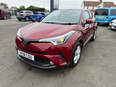 Toyota C-HR 1.8 VVT-h Icon SUV 5dr Petrol Hybrid CVT Euro 6 (s/s) (122 ps) - U80612