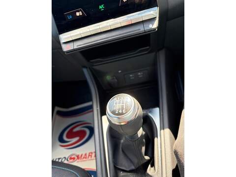 Renault Captur 1.2 TCe evolution Euro 6 (s/s) 5dr - U80613