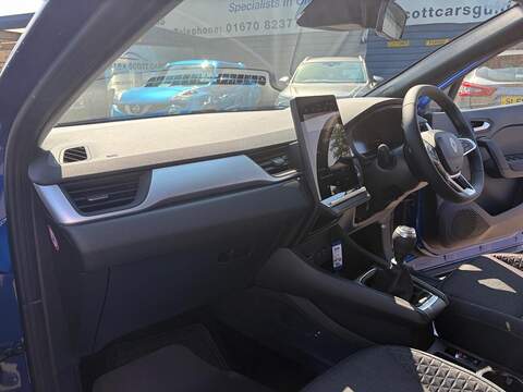 Renault Captur 1.2 TCe evolution Euro 6 (s/s) 5dr - U80613