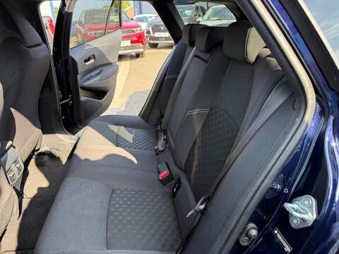 Suzuki Swace 1.8h Motion CVT Euro 6 (s/s) 5dr - U80614
