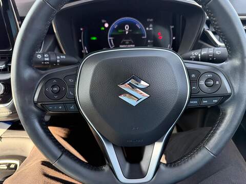 Suzuki Swace 1.8h Motion CVT Euro 6 (s/s) 5dr - U80614