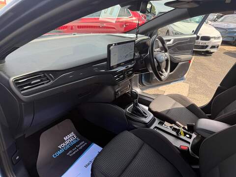 Ford Focus 1.0T EcoBoost MHEV ST-Line DCT Euro 6 (s/s) 5dr - U80616