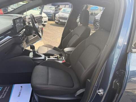 Ford Focus 1.0T EcoBoost MHEV ST-Line DCT Euro 6 (s/s) 5dr - U80616