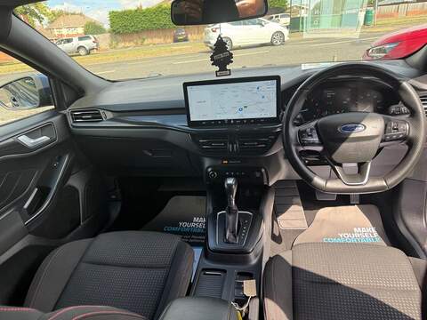 Ford Focus 1.0T EcoBoost MHEV ST-Line DCT Euro 6 (s/s) 5dr - U80616
