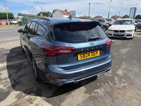 Ford Focus 1.0T EcoBoost MHEV ST-Line DCT Euro 6 (s/s) 5dr - U80616