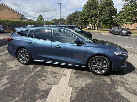 Ford Focus 1.0T EcoBoost MHEV ST-Line DCT Euro 6 (s/s) 5dr - U80616