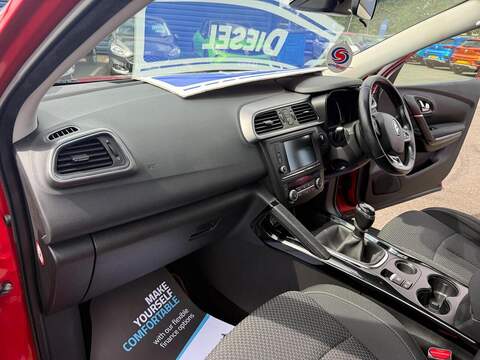 Renault Kadjar 1.5 dCi Dynamique Nav SUV 5dr Diesel Manual Euro 6 (s/s) (110 ps) - U80621