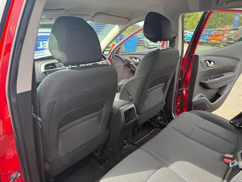 Renault Kadjar 1.5 dCi Dynamique Nav SUV 5dr Diesel Manual Euro 6 (s/s) (110 ps) - U80621