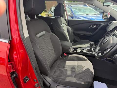 Renault Kadjar 1.5 dCi Dynamique Nav SUV 5dr Diesel Manual Euro 6 (s/s) (110 ps) - U80621