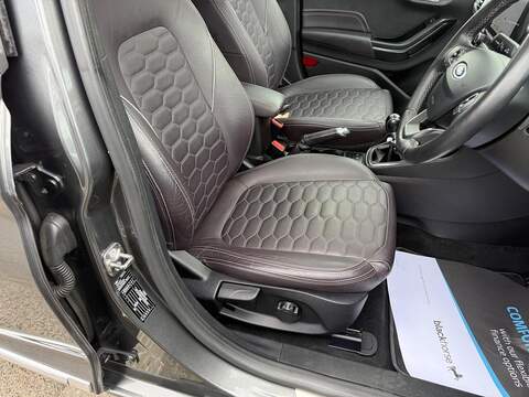 Ford Fiesta TDCi Vignale Hatchback 1.5 Manual Diesel - U80622