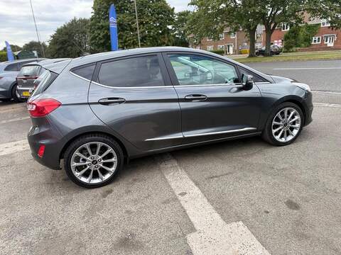 Ford Fiesta TDCi Vignale Hatchback 1.5 Manual Diesel - U80622