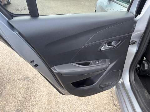 Peugeot 208 1.2 PureTech Allure Euro 6 (s/s) 5dr - U80630