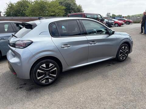 Peugeot 208 1.2 PureTech Allure Euro 6 (s/s) 5dr - U80630