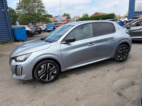 Peugeot 208 1.2 PureTech Allure Euro 6 (s/s) 5dr - U80630