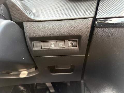 Peugeot 208 1.2 PureTech Allure Euro 6 (s/s) 5dr - U80630