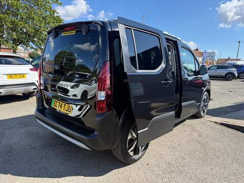 Peugeot e-Rifter 52kWh GT Standard MPV Auto 5dr (11kW Charger) - U80631