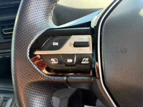 Peugeot e-Rifter 52kWh GT Standard MPV Auto 5dr (11kW Charger) - U80631
