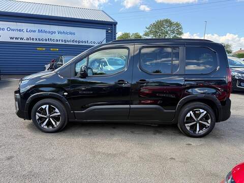 Peugeot e-Rifter 52kWh GT Standard MPV Auto 5dr (11kW Charger) - U80631