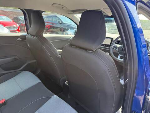 Renault Clio 1.0 TCe evolution Euro 6 (s/s) 5dr - U80633