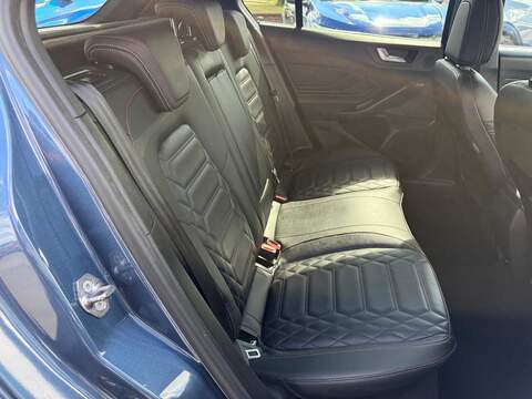 Ford Focus 1.0T EcoBoost ST-Line X Euro 6 (s/s) 5dr - U80635