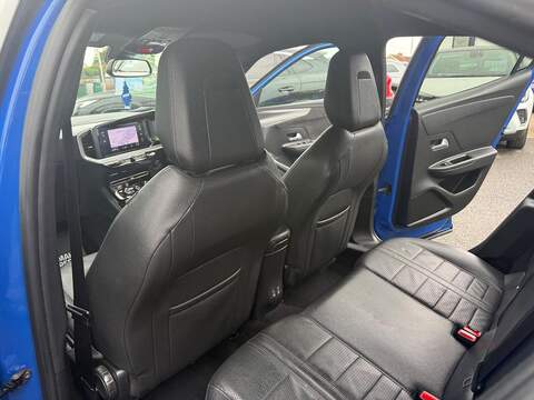 Vauxhall Mokka Electric 50kWh Ultimate Auto 5dr - U80637