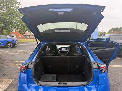 Vauxhall Mokka Electric 50kWh Ultimate Auto 5dr - U80637