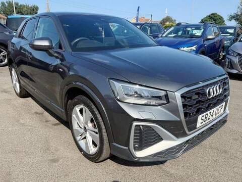 Audi Q2 1.5 TFSI CoD 35 S line Euro 6 (s/s) 5dr - U80639