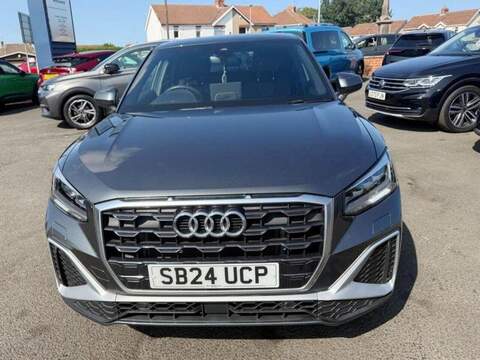 Audi Q2 1.5 TFSI CoD 35 S line Euro 6 (s/s) 5dr - U80639
