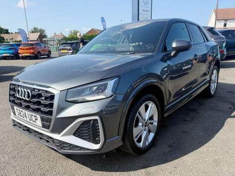 Audi Q2 1.5 TFSI CoD 35 S line Euro 6 (s/s) 5dr - U80639