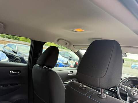 Nissan Leaf 39kWh N-Connecta Auto 5dr - U80667