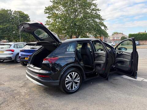 Audi Q4 e-tron 45 Sport Auto quattro 5dr 82kWh - U80668