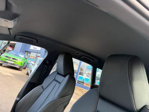 Audi Q4 e-tron 45 Sport Auto quattro 5dr 82kWh - U80668