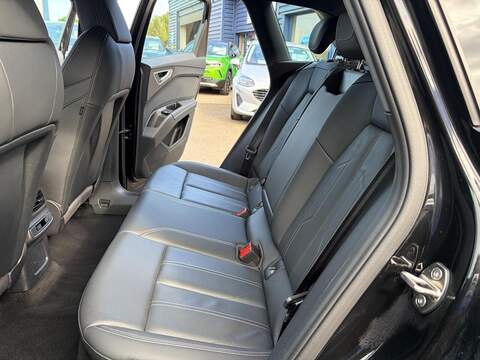 Audi Q4 e-tron 45 Sport Auto quattro 5dr 82kWh - U80668