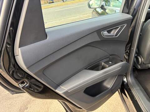 Audi Q4 e-tron 45 Sport Auto quattro 5dr 82kWh - U80668