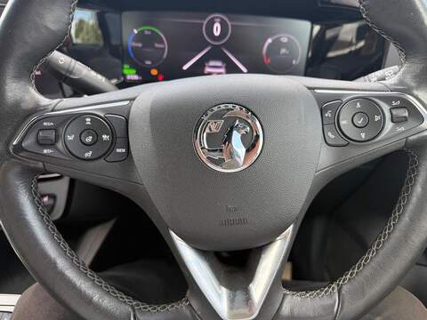 Vauxhall Mokka Electric 50kWh Ultimate Auto 5dr - U80670