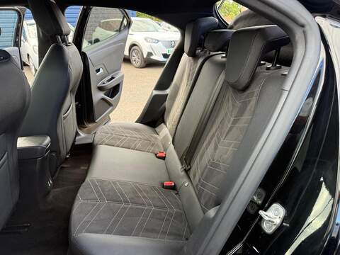 Vauxhall Mokka Electric 50kWh Ultimate Auto 5dr - U80670