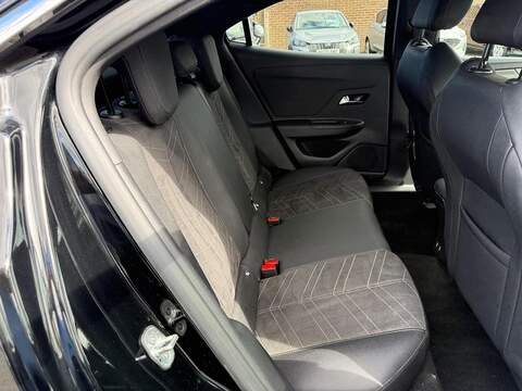 Vauxhall Mokka Electric 50kWh Ultimate Auto 5dr - U80670