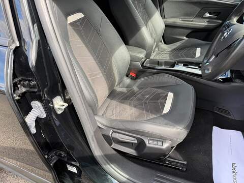 Vauxhall Mokka Electric 50kWh Ultimate Auto 5dr - U80670