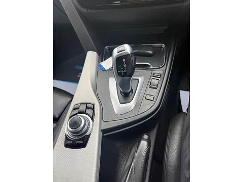 BMW 3 Series 2.0 318d M Sport Touring 5dr Diesel Auto Euro 6 (s/s) (150 ps) - U80677