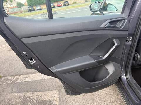 Volkswagen T-Cross 1.0 TSI SE SUV 5dr Petrol Manual Euro 6 (s/s) (95 ps) - U80678