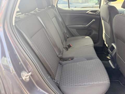 Volkswagen T-Cross 1.0 TSI SE SUV 5dr Petrol Manual Euro 6 (s/s) (95 ps) - U80678