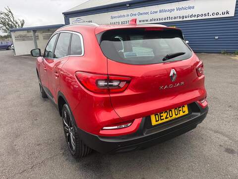 Renault Kadjar 1.3 TCe Iconic SUV 5dr Petrol Manual Euro 6 (s/s) (140 ps) - U80680