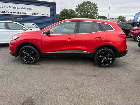 Renault Kadjar 1.3 TCe Iconic SUV 5dr Petrol Manual Euro 6 (s/s) (140 ps) - U80680