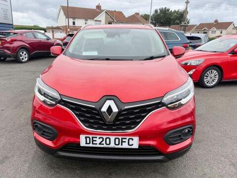 Renault Kadjar 1.3 TCe Iconic SUV 5dr Petrol Manual Euro 6 (s/s) (140 ps) - U80680