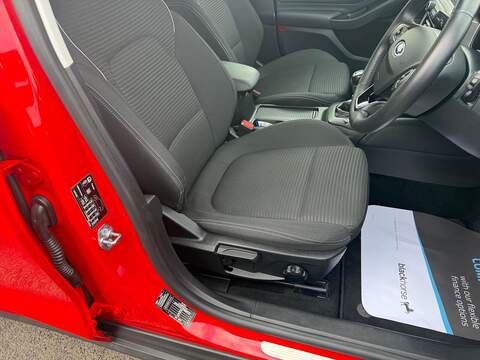 Ford Focus 1.0T EcoBoost MHEV Titanium Edition Estate 5dr Petrol Manual Euro 6 (s/s) (155 ps) - U80682